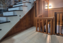 Thiết Kế - Thi Công Tủ Gầm Cầu Thang Gõ Đỏ