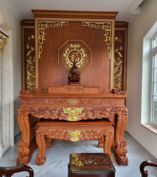 Thiết Kế & Thi Công Vách Phòng Thờ Hoàng Gia Mạ Vàng Gỗ Đỏ
